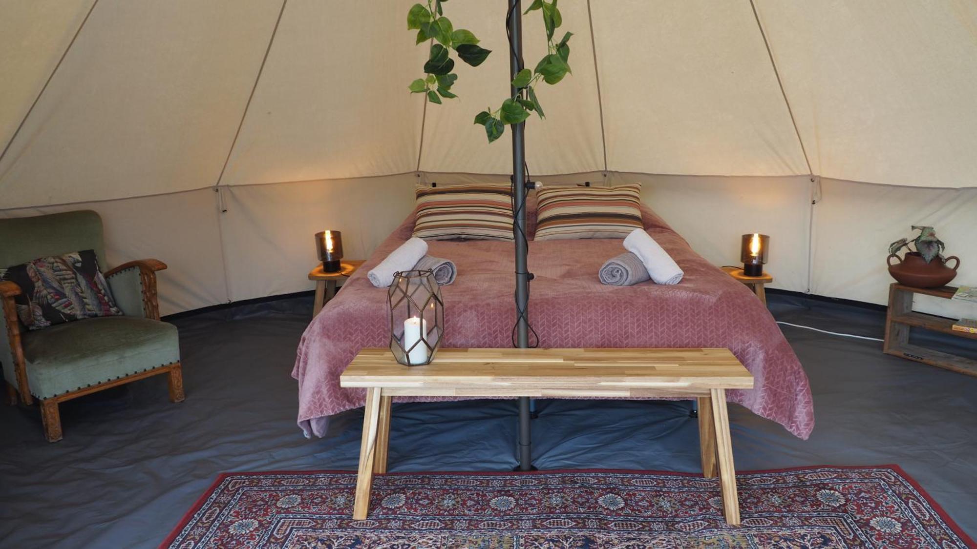 Bell Tent In Een Voedselbos Nederweert-Eind Eksteriør bilde
